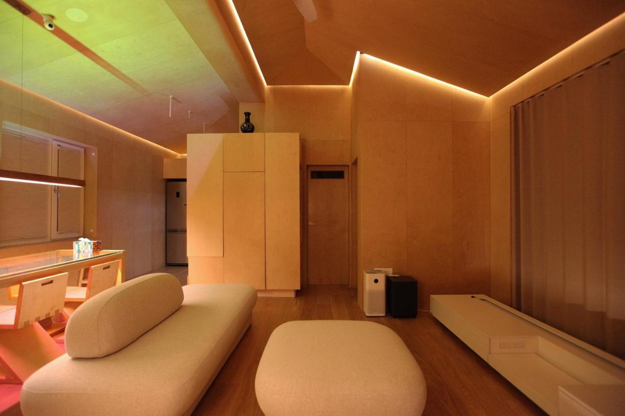 פייונגטק Entire Apartment Or Single Rooms In Homegarden Park Near Camp Humprehys מראה חיצוני תמונה